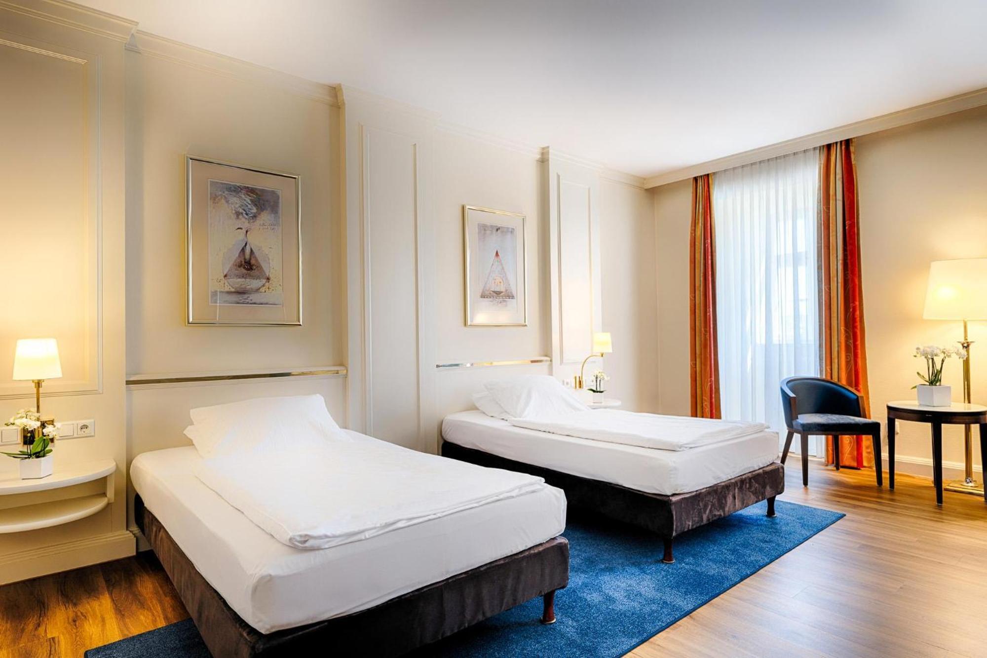 Welcome Hotel Residenzschloss Bamberg Exterior foto
